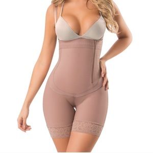 Faja Short -  Compression Shapewear / Spanx